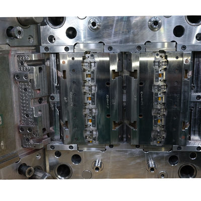 Dobra cena. Części samochodowe Wysokiej precyzji Formowanie narzędzi stalowych Komponenty wewnętrzne samochodów w Internecie